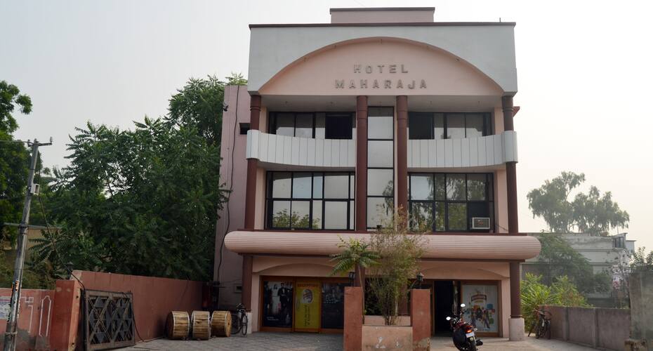 Hotel Maharaja & Bar, Bikaner 1
